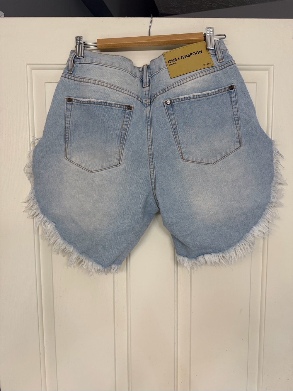 One Teaspoon Light Blue Distressed Denim Cutoff Shorts - Picture 5 of 7